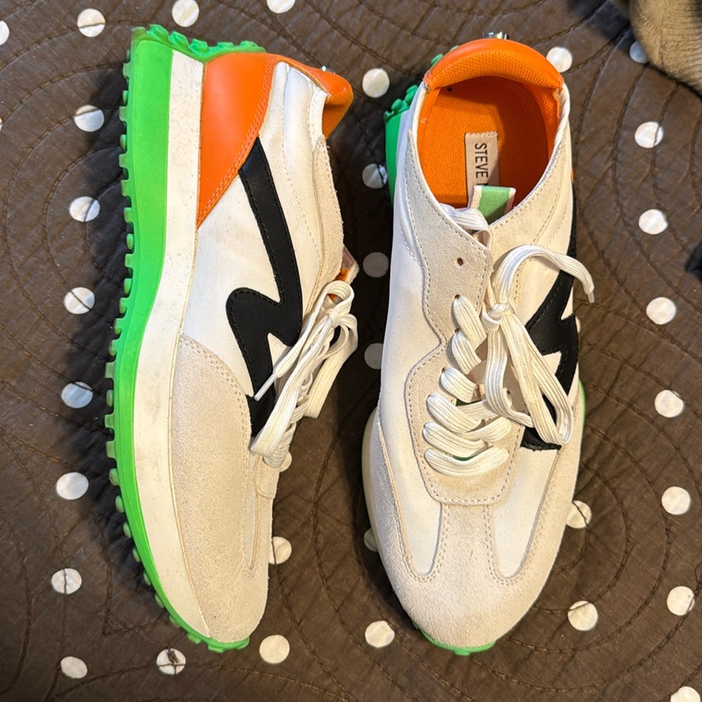 Steve Madden Campo Sneaker Size 11